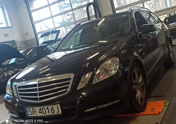 Mercedes-Benz Klasa E cena 44700 przebieg: 380000, rok produkcji 2011 z Rybnik małe 191